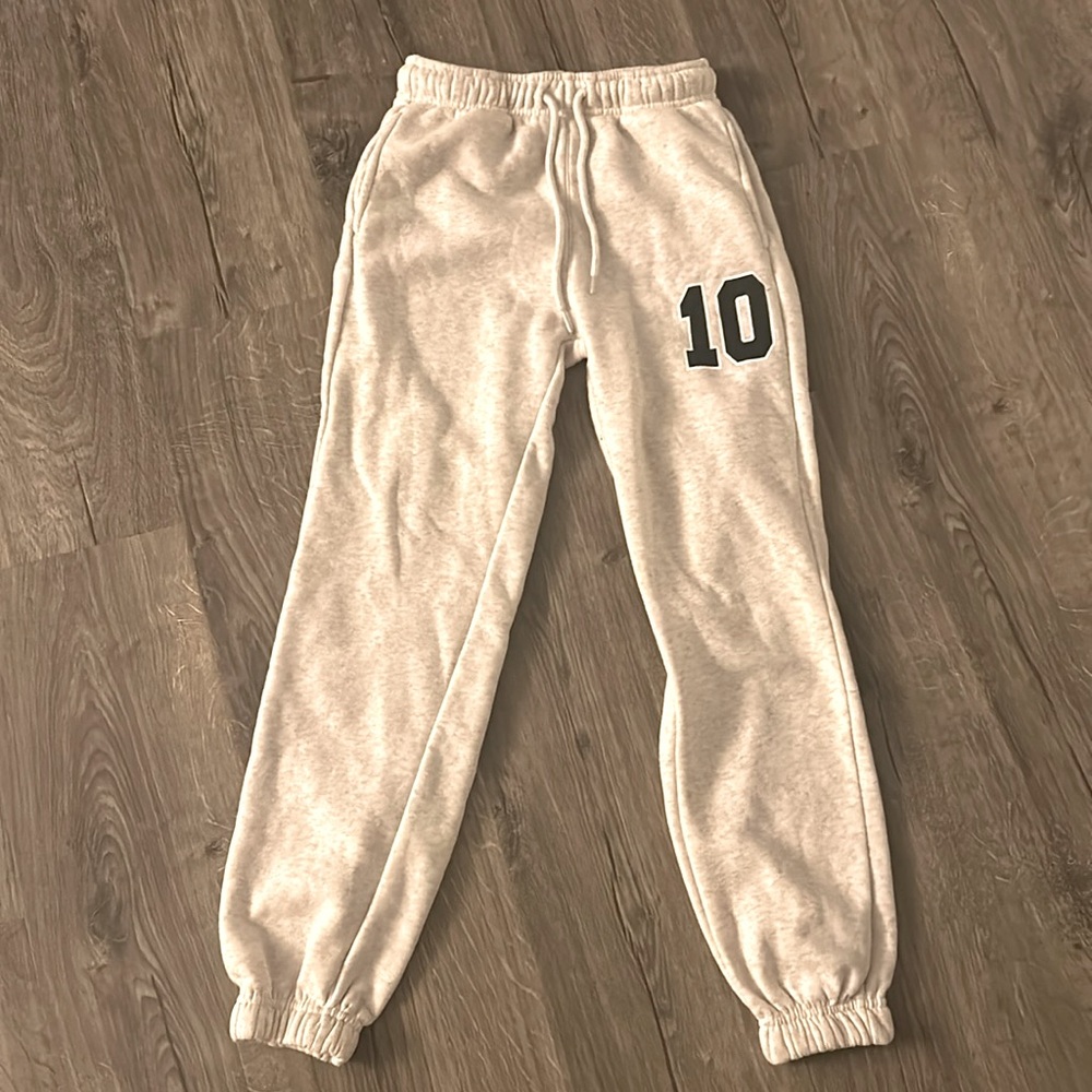 Trendy sweatpants